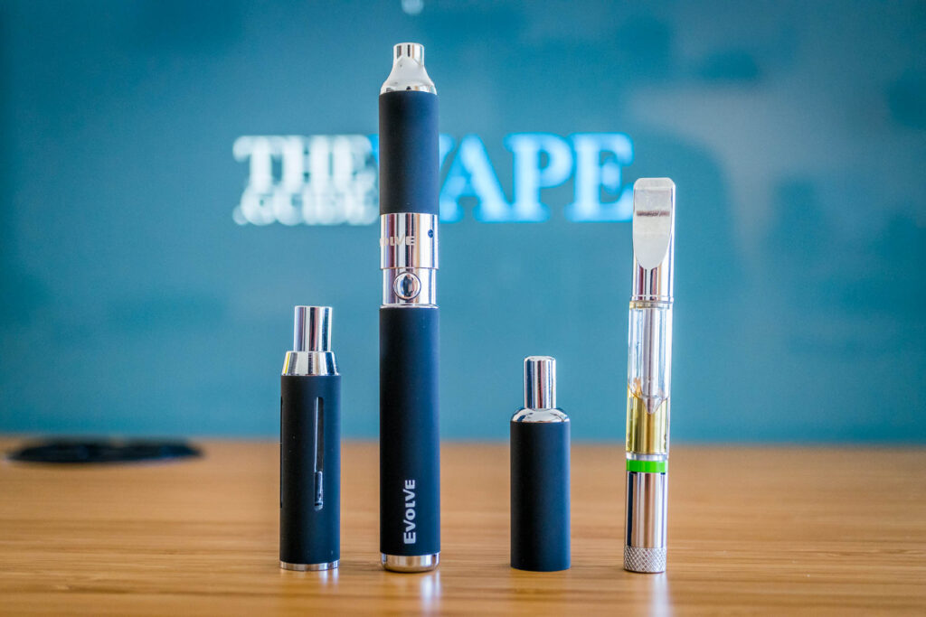 Yocan Evolve 3 in 1 Review: picture of its design